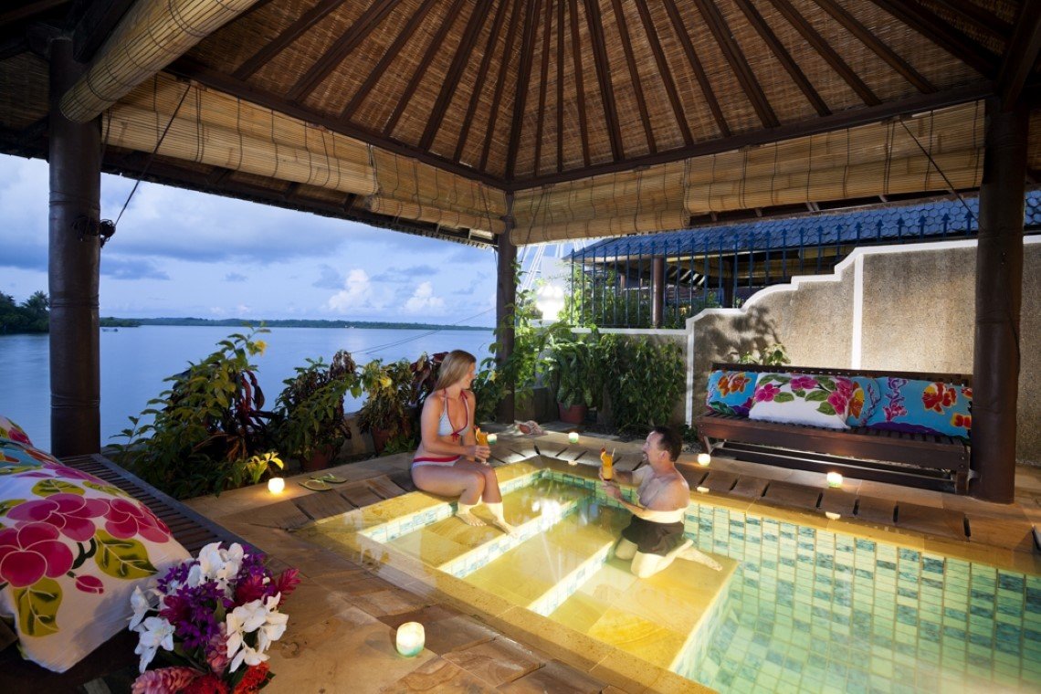 Manta Ray Bay Hotel - Deluxe Ocean view room Manta Ray Bay Hotel - Deluxe Ocean view room