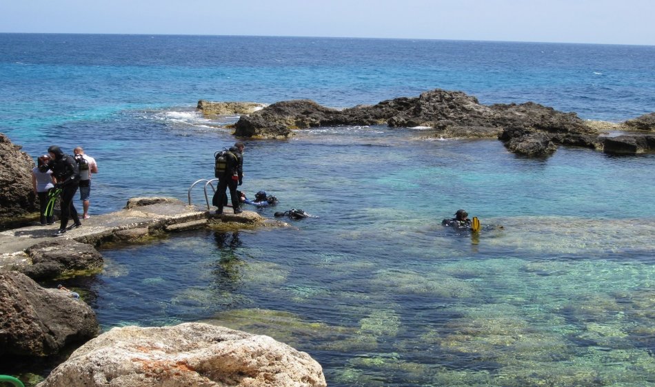 diving holidays malta