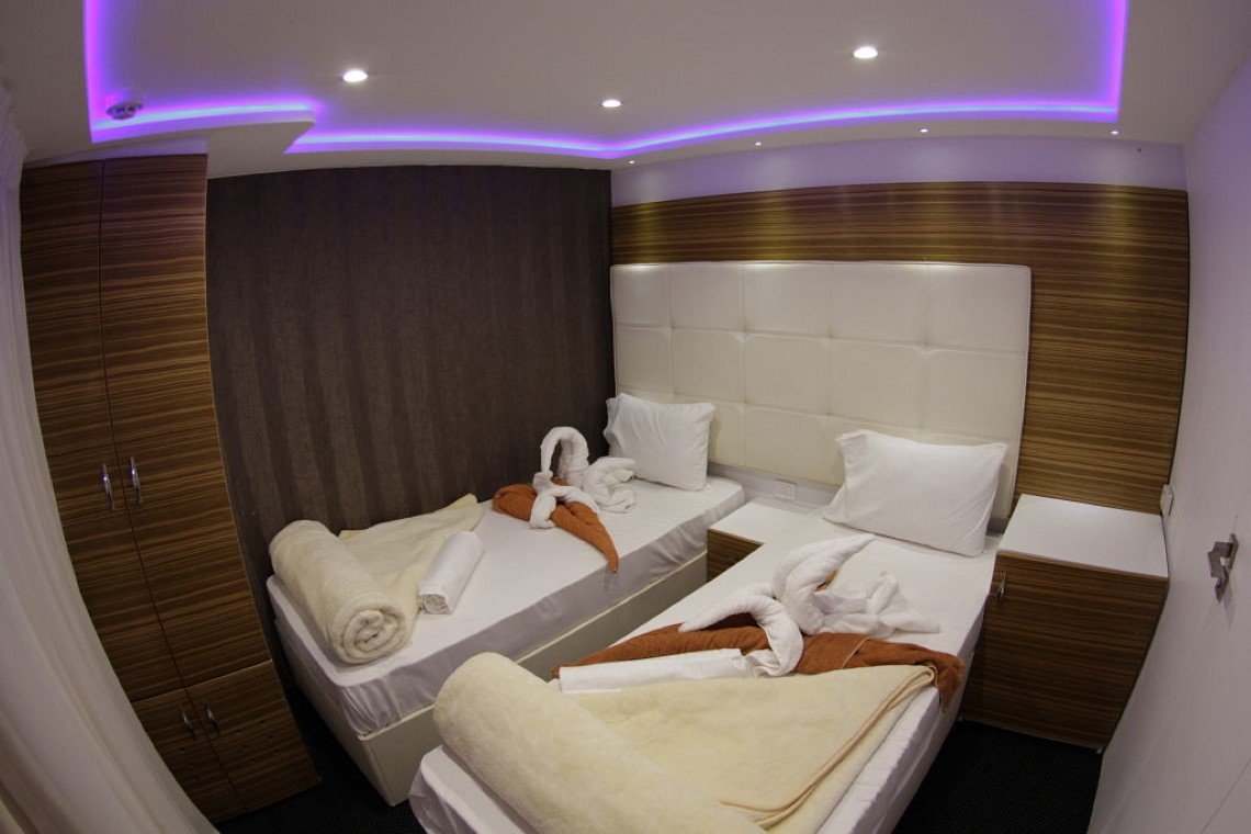 My Emperor Elite - Upperdeck cabin