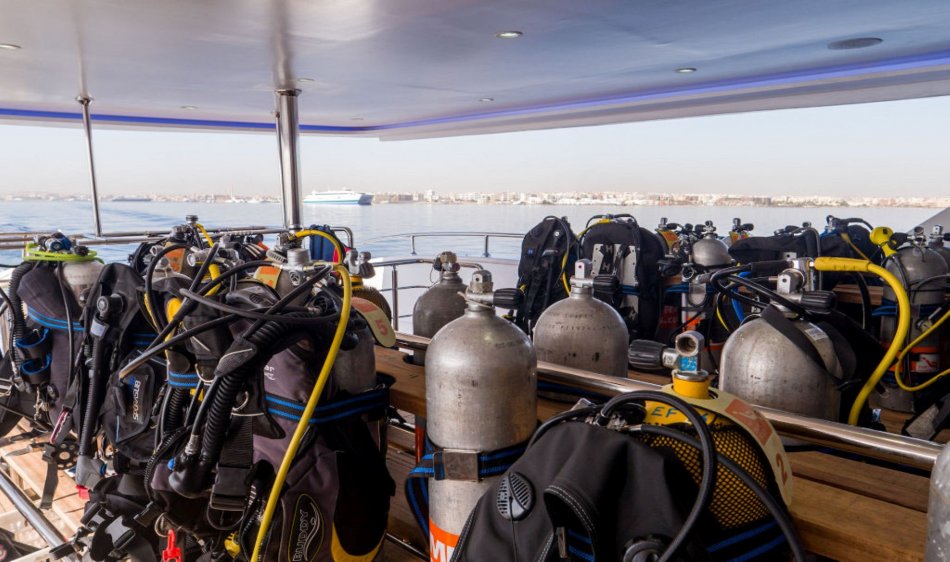 Liveaboards - Diving Holidays
