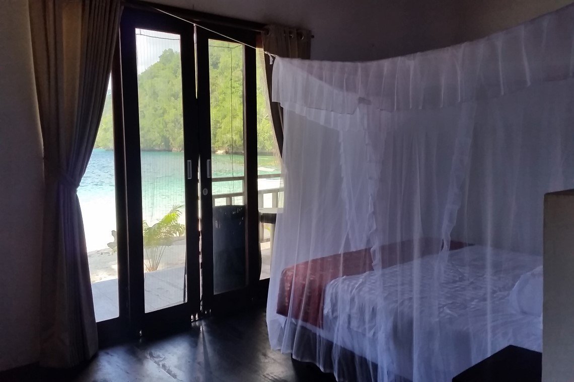 Triton Bay Divers - Diving Holidays Triton Bay Divers - Diving Holidays