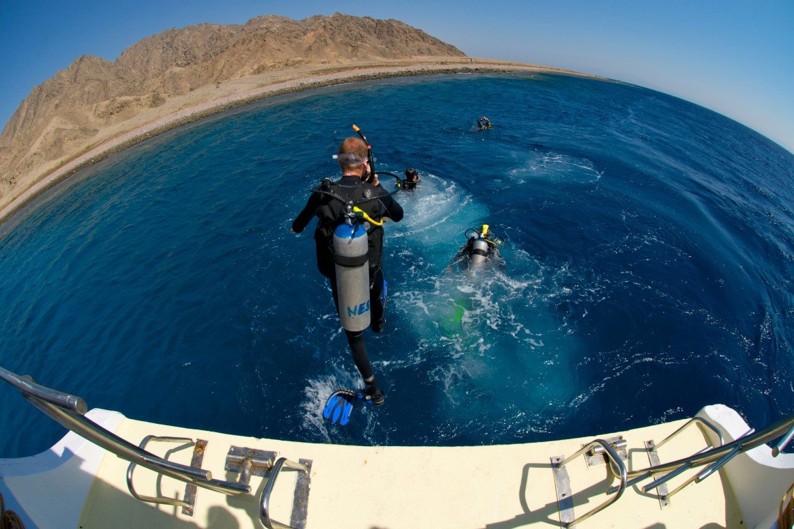 Nesima Resort - Duikboot Nesima Resort - Diving Holidays