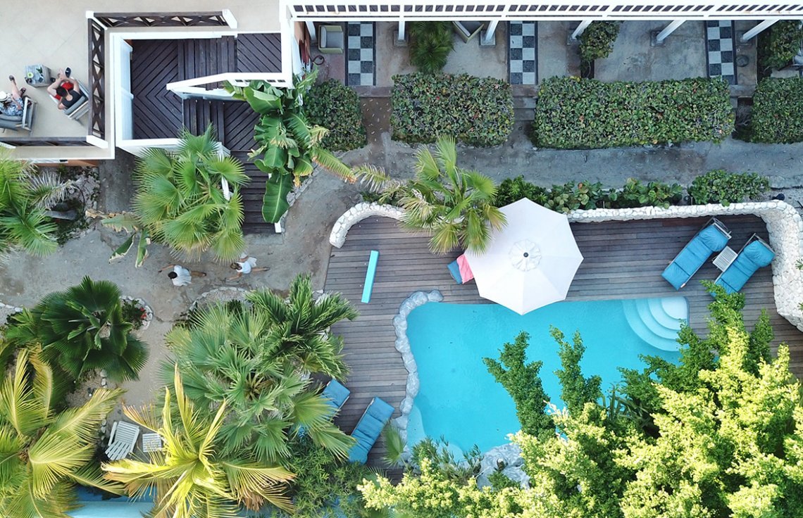 Scuba Lodge - Garden pool Scuba Lodge - Garden pool