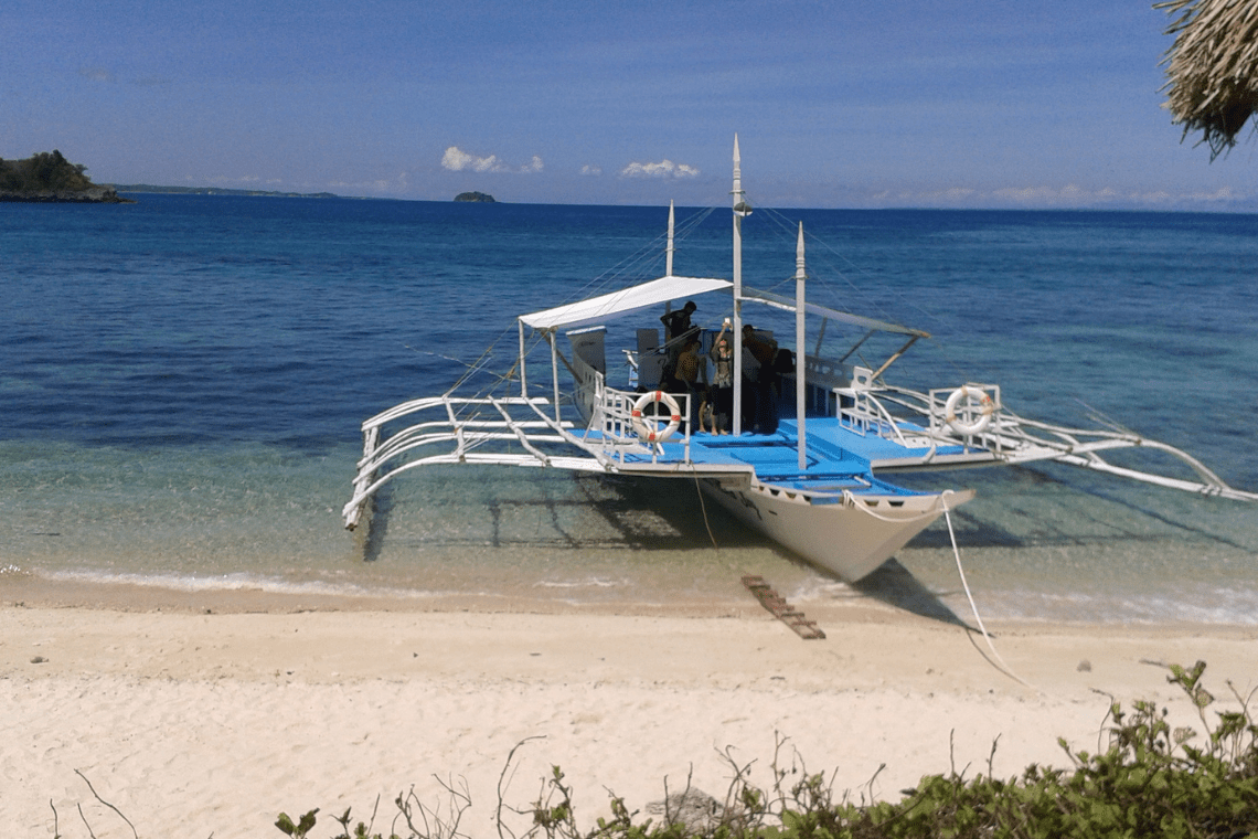 Tepanee Beach Resort - Diving Holidays