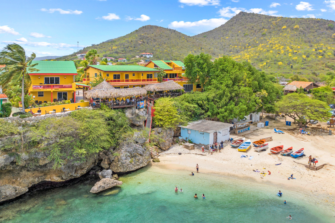 Bahia Apartments & Diving Bahia Apartments & Diving