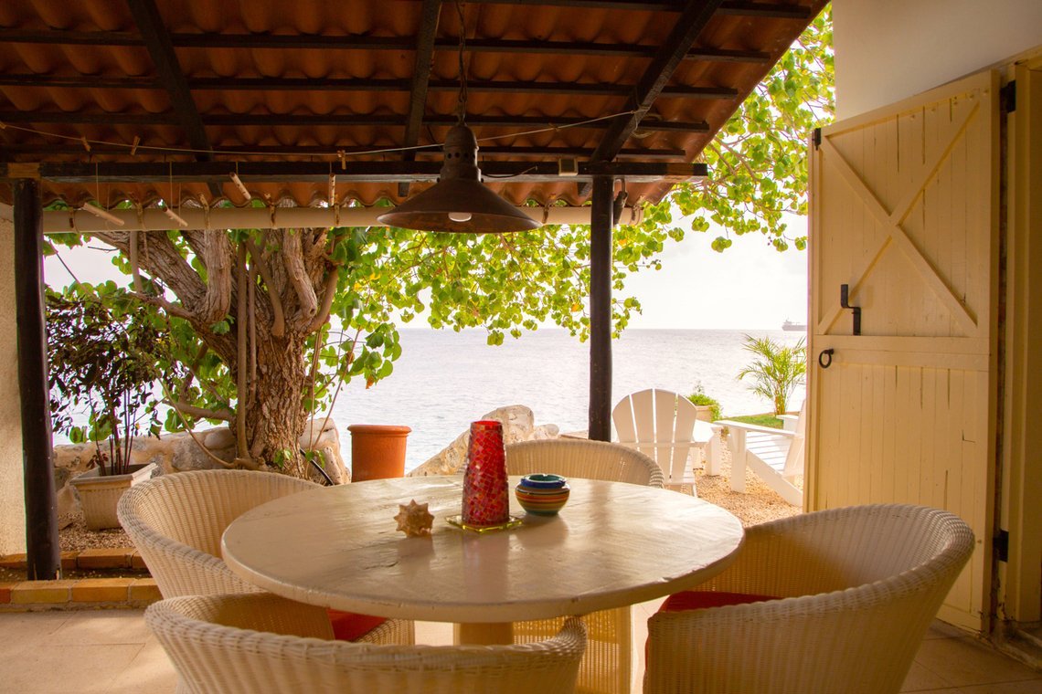 Sun Reef Village on Sea Ocean One Bedroom Balao