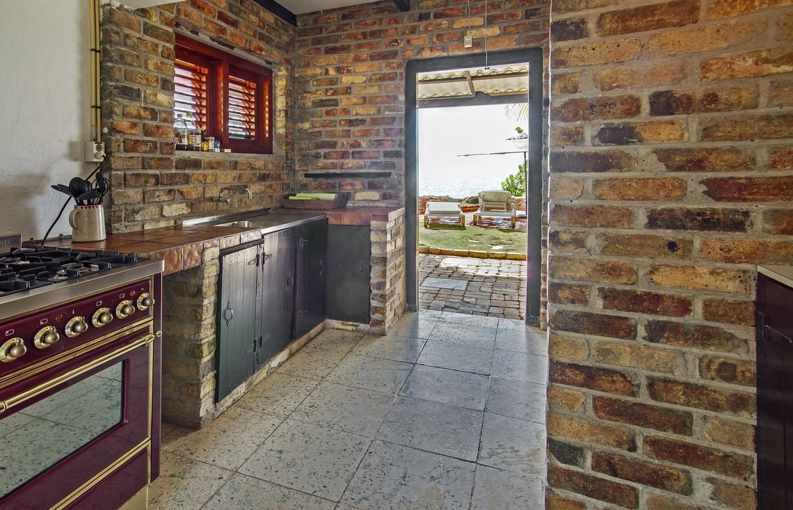 Sun Reef Village on Sea Ocean One Bedroom Balao