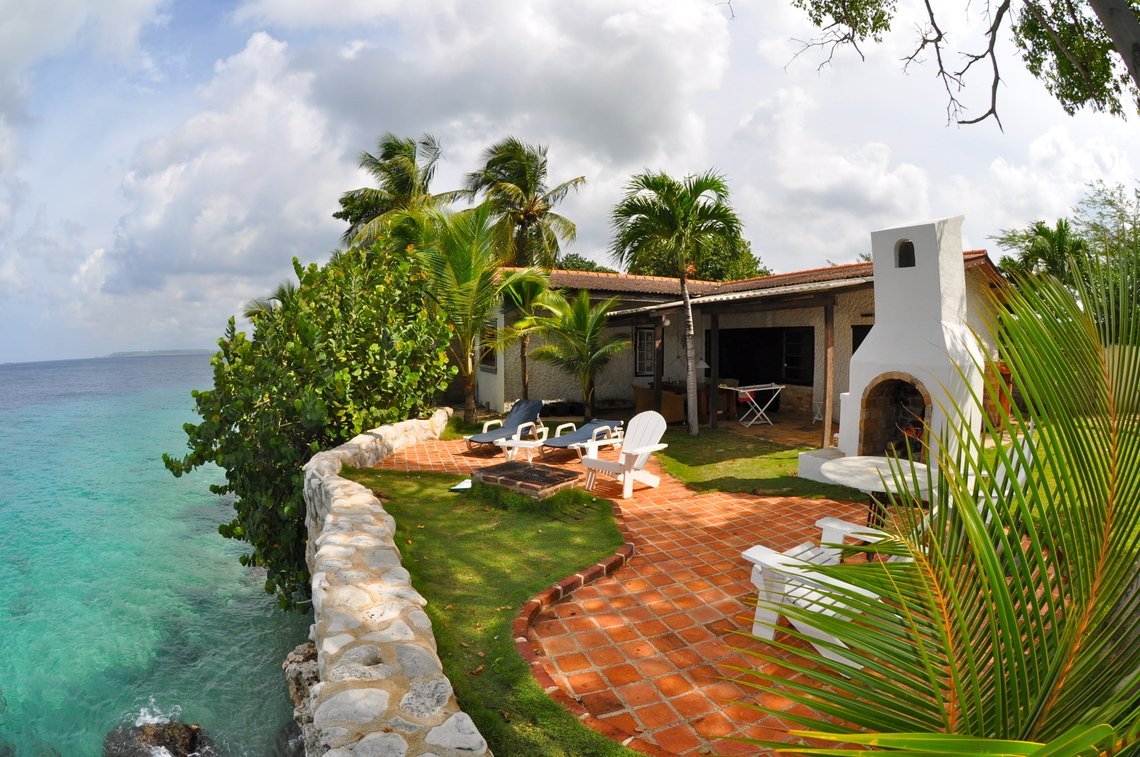 Sun Reef Village on Sea Ocean Two Bedroom Snapper