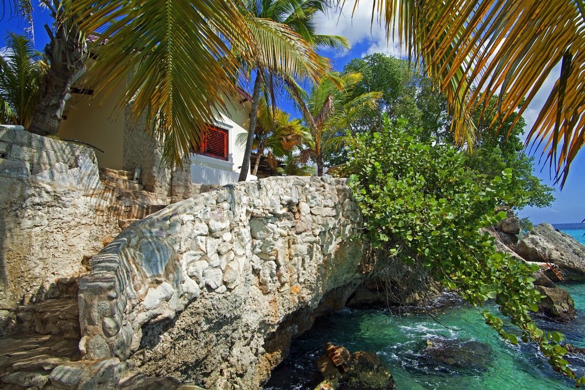 Sun Reef Village on Sea Ocean Two Bedroom Snapper