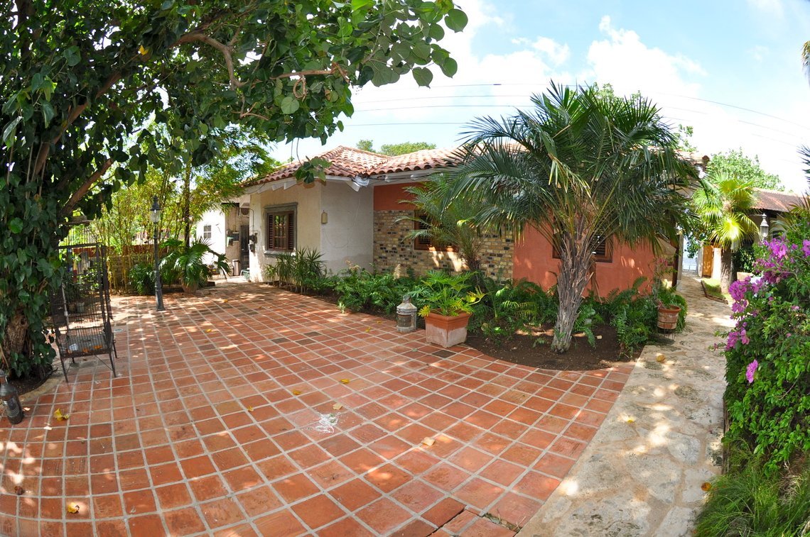 Sun Reef Village on Sea Sun Reef Village on Sea