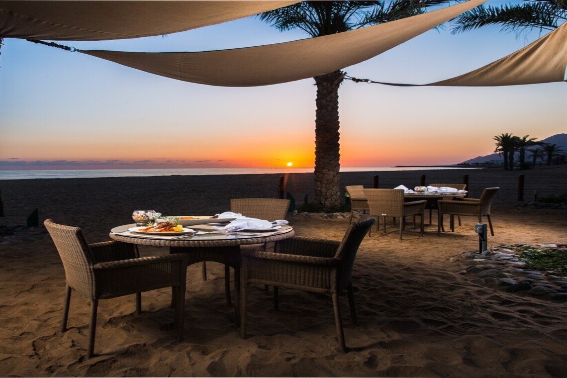 sifawy hotel As sammak restaurant