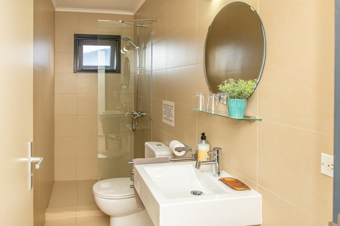 Oasis Guesthouse  Oasis Guesthouse superior