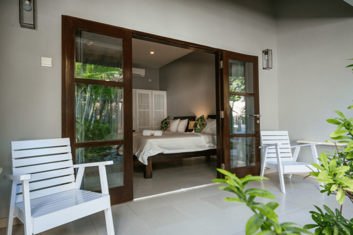 Manta Dive Bungalow