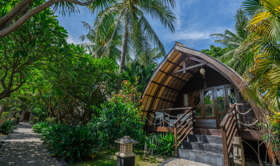 Manta Dive Bungalow