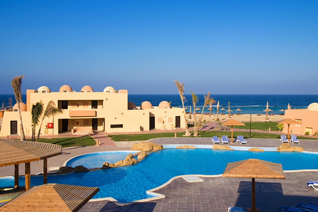 Wadi Lahmy Azur Hotel - Diving Holidays Wadi Lahmy Azur Hotel - Diving Holidays