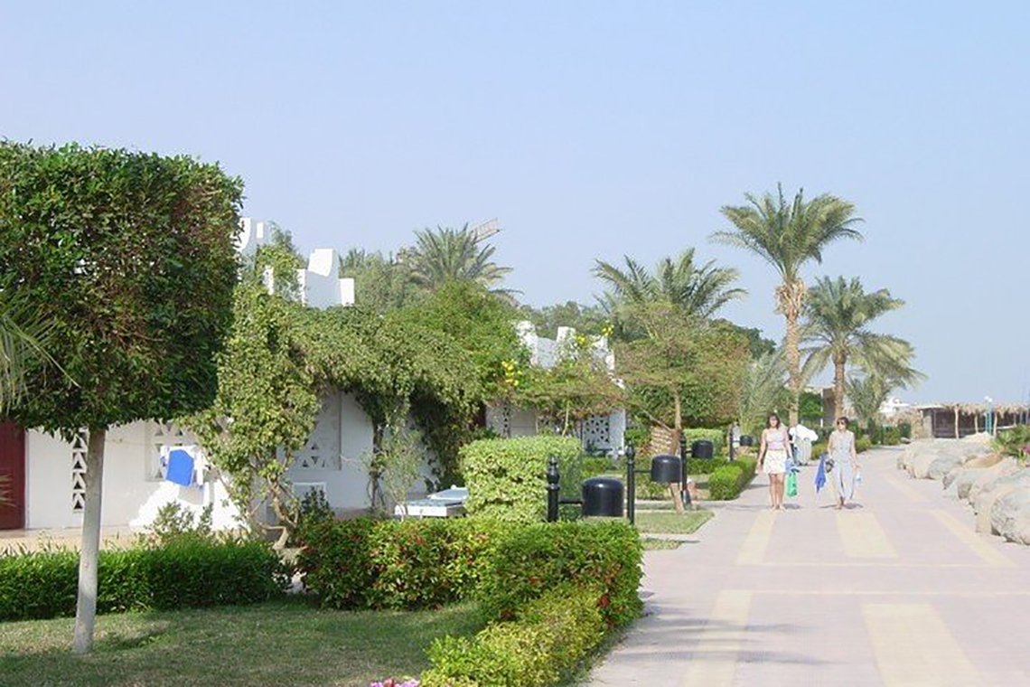 Shams Safaga Resort - Diving Holidays