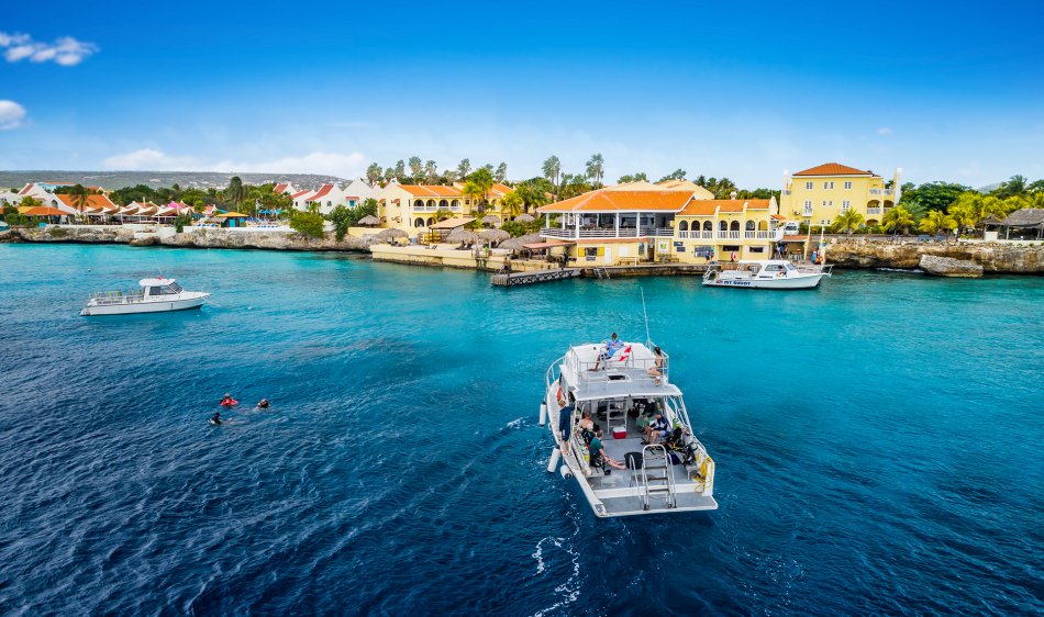 Buddy Dive Resort Bonaire - Diving Holidays