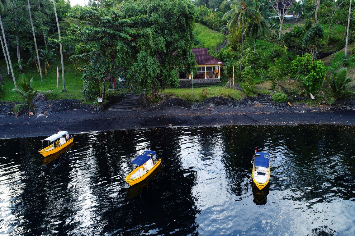 Black Sand Dive Retreat - Diving Holidays Black Sand Dive Retreat - Diving Holidays