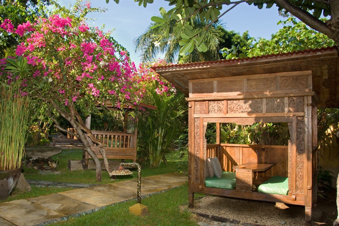 Pondok Sari Beach Resort - Diving Holidays Pondok Sari Beach Resort - Diving Holidays