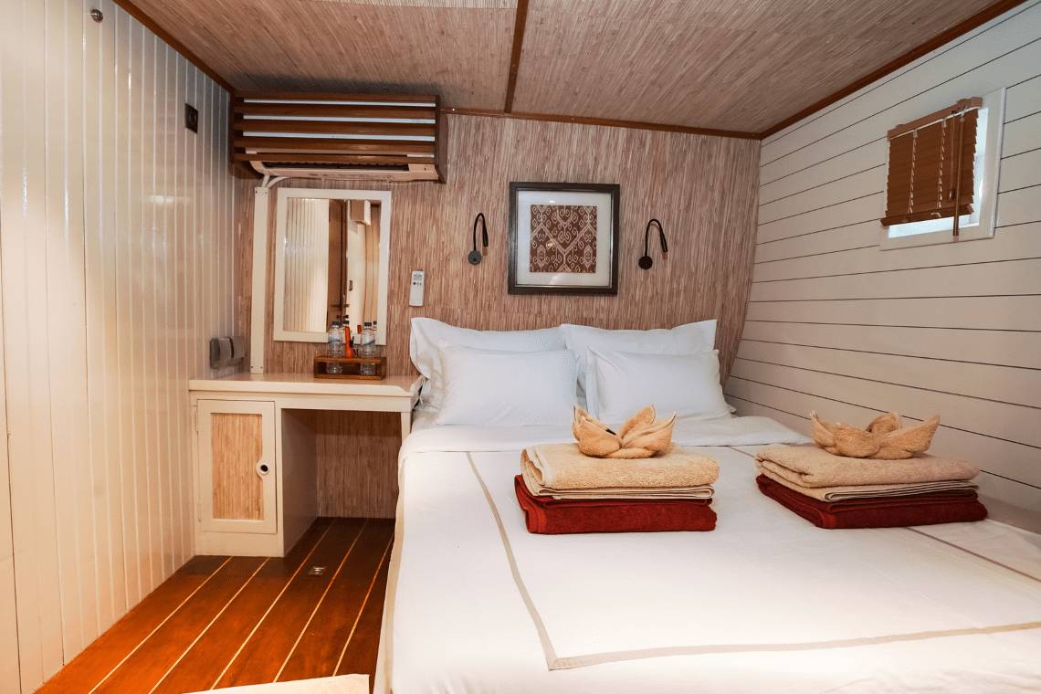 MY Emperor Raja Laut - Diving Holidays MY Emperor Raja Laut - Diving Holidays