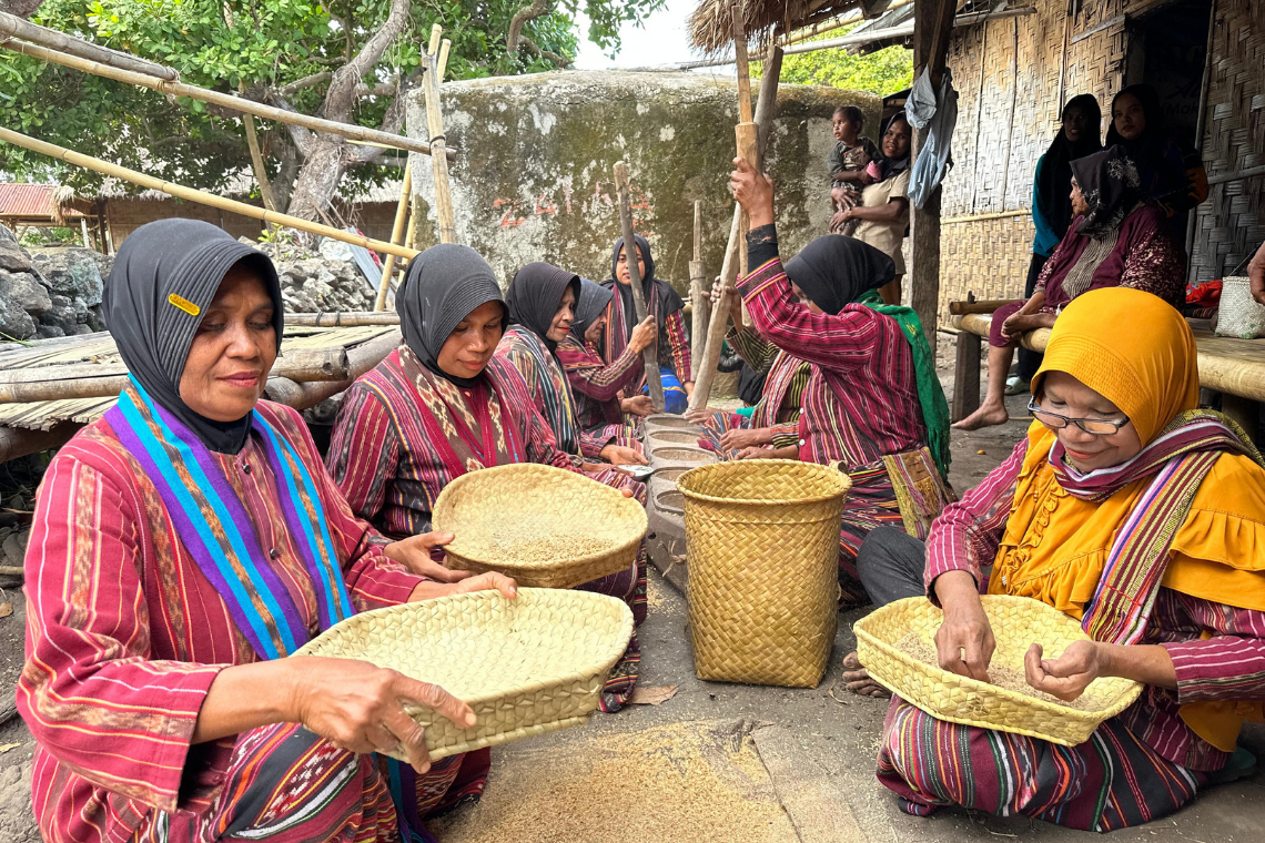 Moko Alor excursie Moko Alor excursie