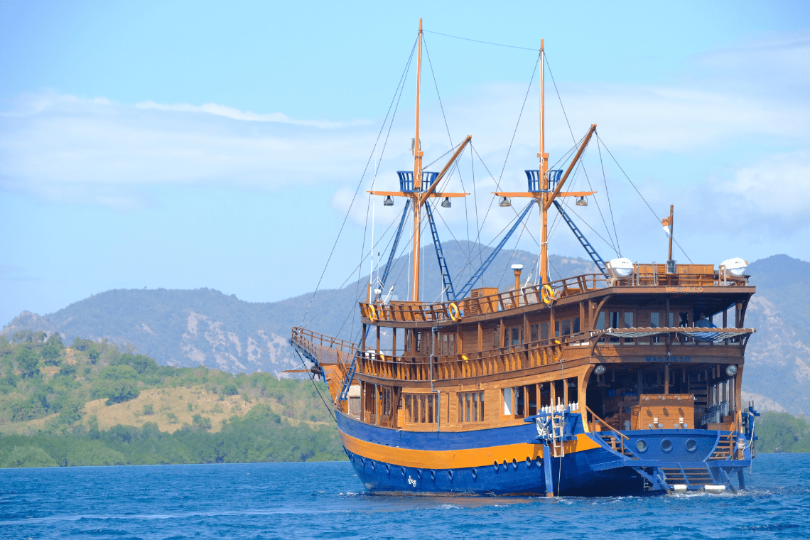 Malaillo Liveaboard - Boot Malaillo Liveaboard - Boot