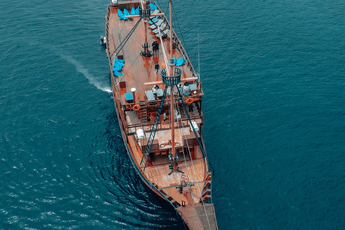 Malaillo Liveaboard - Boot Malaillo Liveaboard - Boot