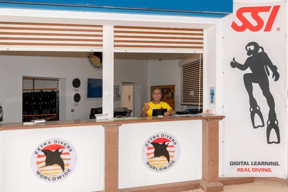 Lahami Bay Resort Extra Divers