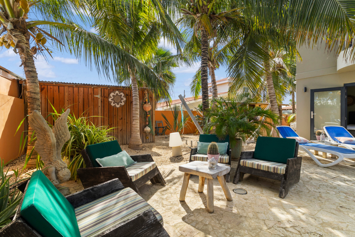 Oasis Guesthouse Oasis Guesthouse